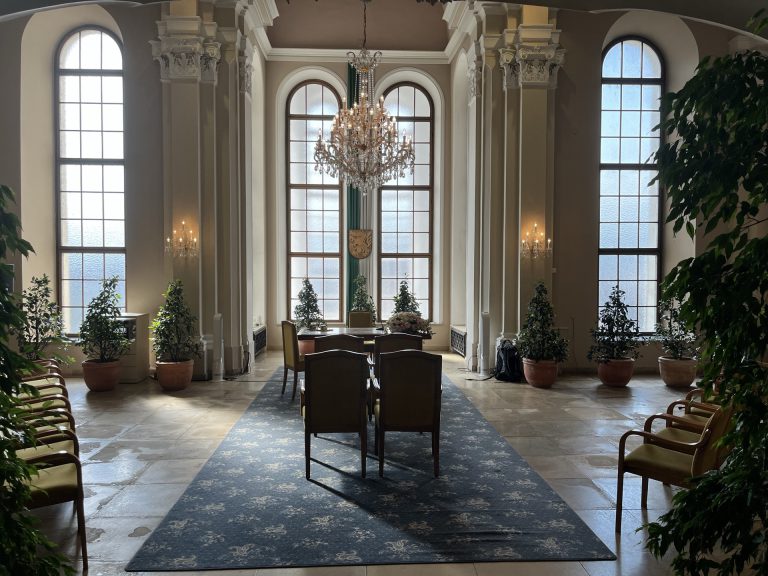 Can't Help Falling In Love – Schloss Lamberg · Steyr